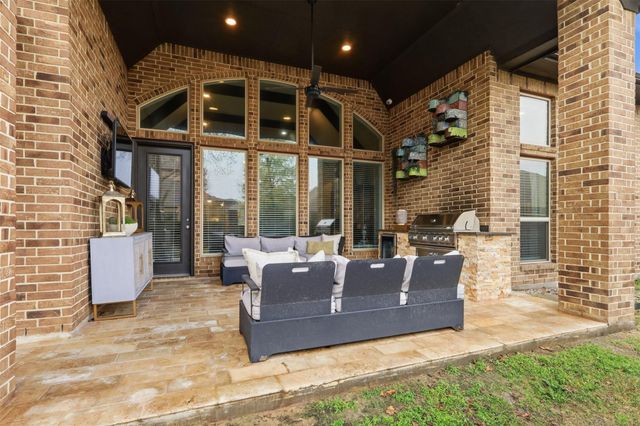 16706 Hemlock Grove Drive, Humble, TX 77346