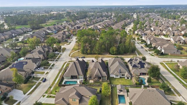 16706 Hemlock Grove Drive, Humble, TX 77346