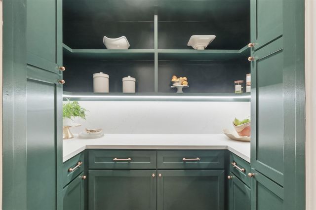 16706 Hemlock Grove Drive, Humble, TX 77346