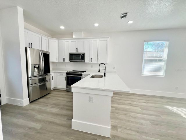 7514 ILLINOIS DRIVE, Tampa, FL 33619