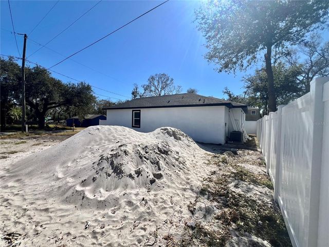 7514 ILLINOIS DRIVE, Tampa, FL 33619