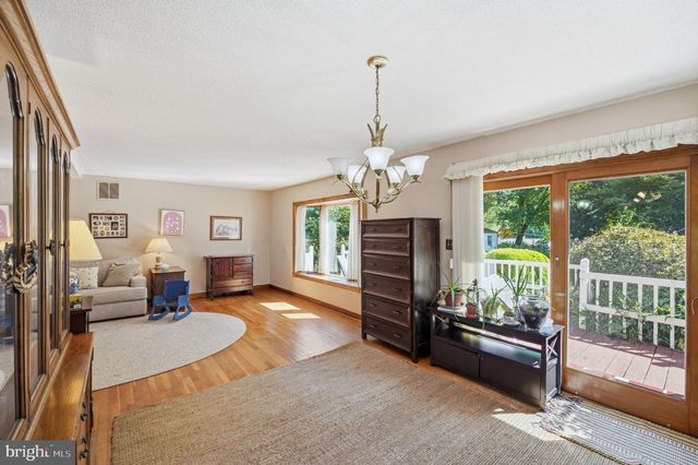 12615 EASTBOURNE DR, Silver Spring, MD 20904