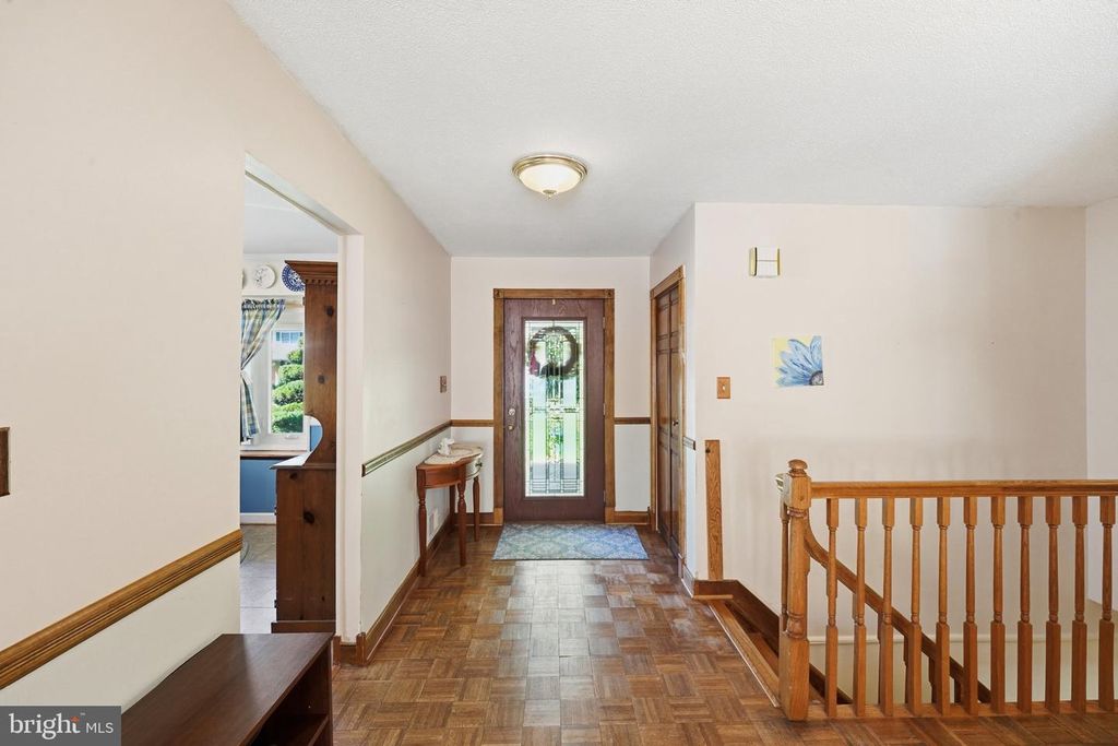 Image 5 of property listing at 12615 EASTBOURNE DR, Silver Spring, MD 20904