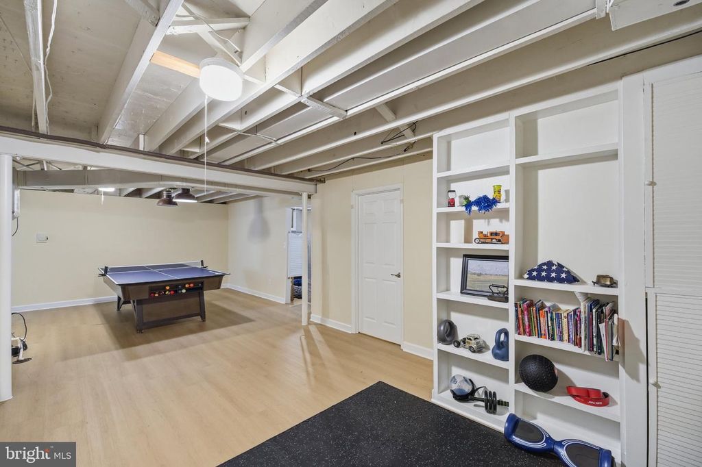Image 45 of property listing at 12615 EASTBOURNE DR, Silver Spring, MD 20904