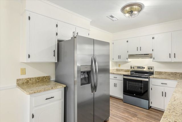 103 Shawnee Court, Dothan, AL 36303