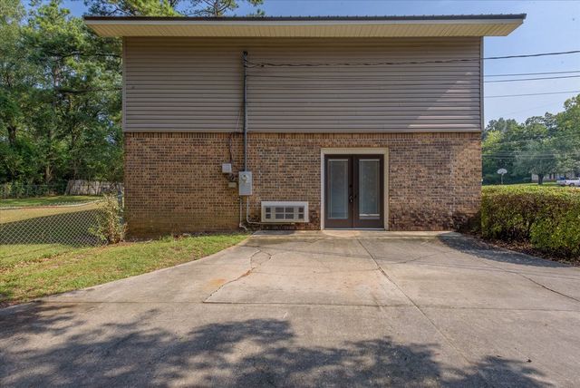 103 Shawnee Court, Dothan, AL 36303