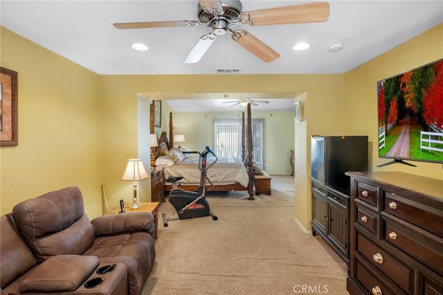 11183 Charleston, Adelanto, CA 92301