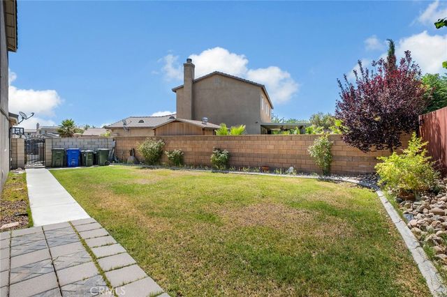 11183 Charleston, Adelanto, CA 92301