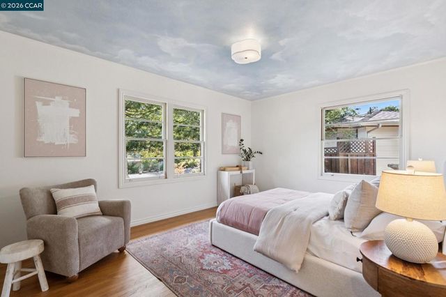 20 Santa Rita Dr, Walnut Creek, CA 94596