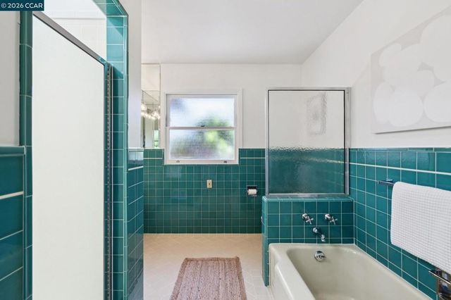 20 Santa Rita Dr, Walnut Creek, CA 94596