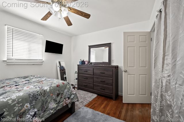 23529 Panama Avenue, Warren, MI 48091