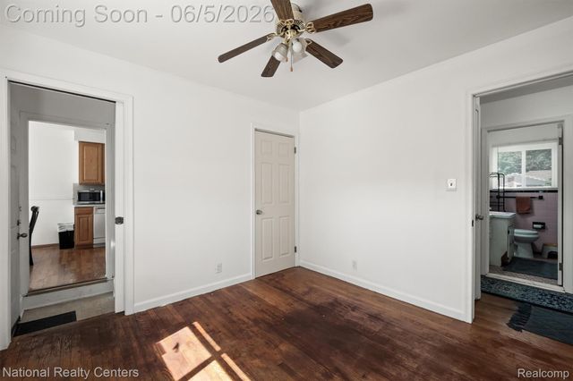 23529 Panama Avenue, Warren, MI 48091