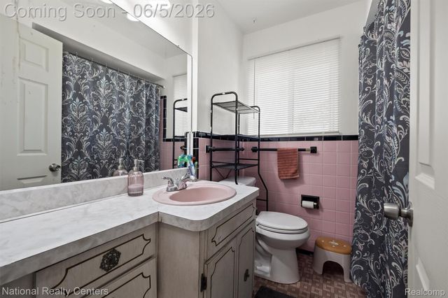 23529 Panama Avenue, Warren, MI 48091