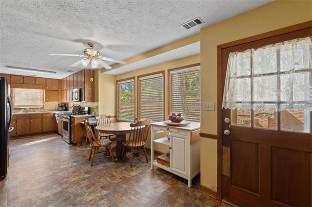 125 Circle Drive, Hampton, GA 30228