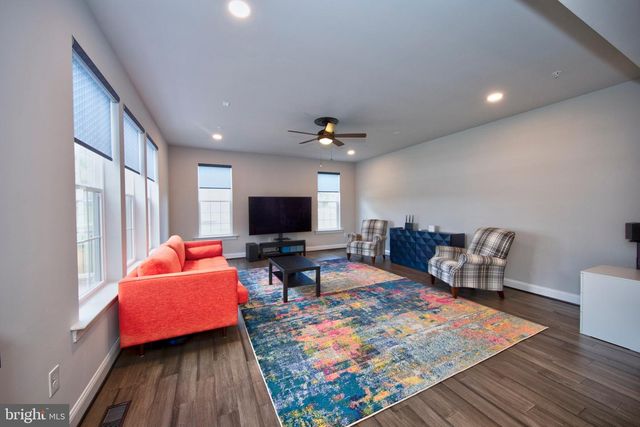 20 JEFFERSON AVE, Cockeysville, MD 21030
