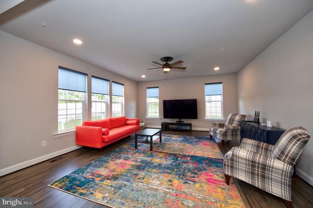 20 JEFFERSON AVE, Cockeysville, MD 21030