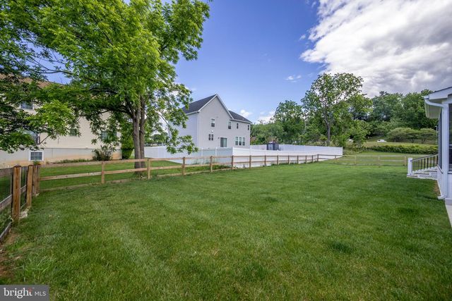 20 JEFFERSON AVE, Cockeysville, MD 21030