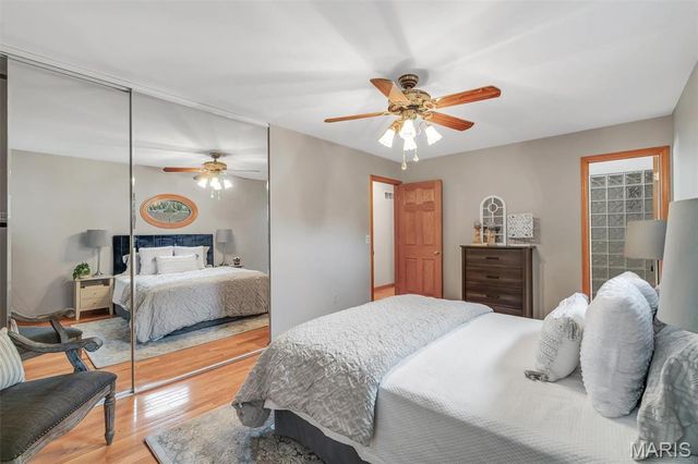 13 W Douglas Drive, St Peters, MO 63376