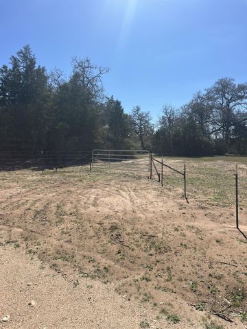 1165 Cr 213 Tract 2, Weimar, TX 78962