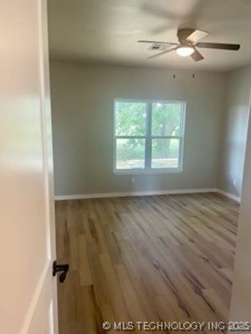 1468 Hackberry, Fort Gibson, OK 74434