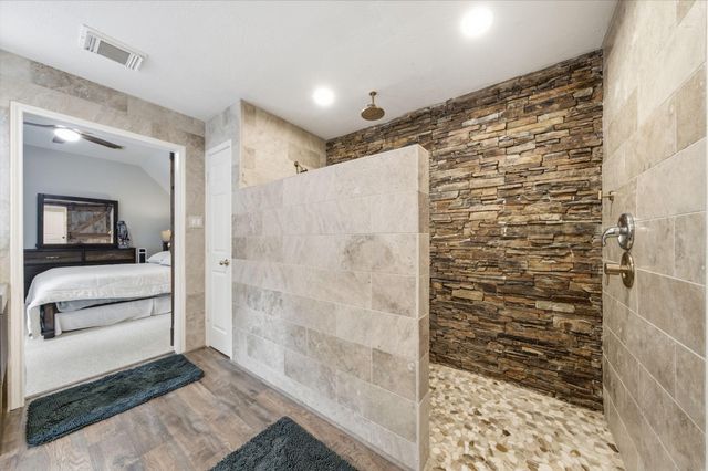 15303 Garett Green Circle, Houston, TX 77095