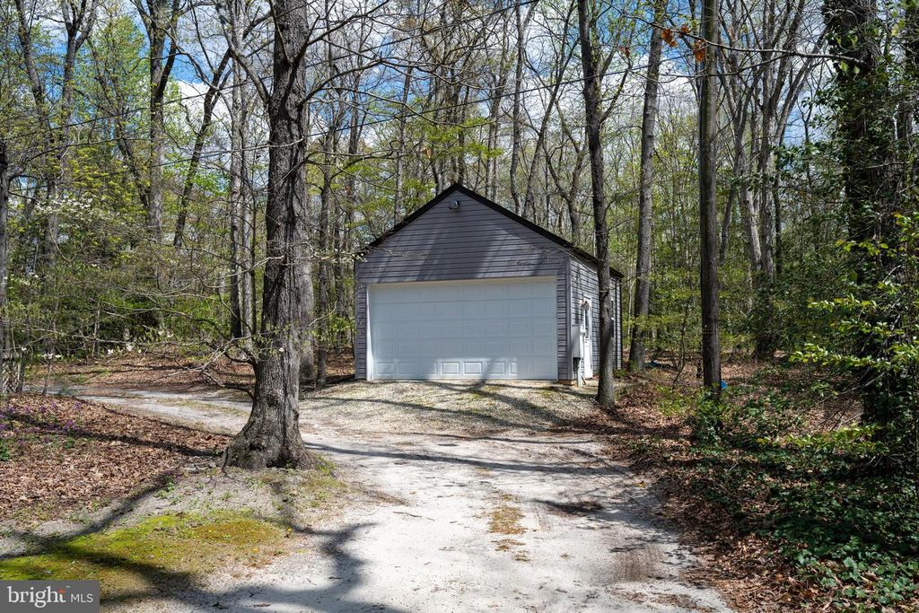 Image 14 of property listing at 25305 SANDY POINT RD, Greensboro, MD 21639