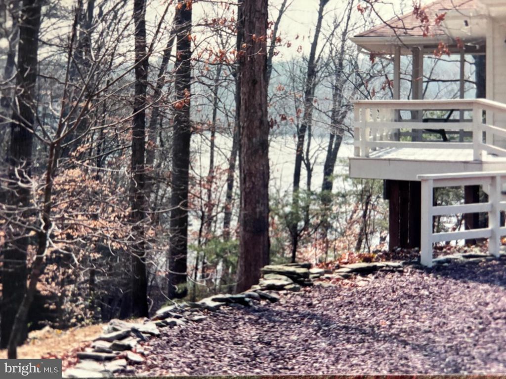 Image 22 of property listing at 25305 SANDY POINT RD, Greensboro, MD 21639