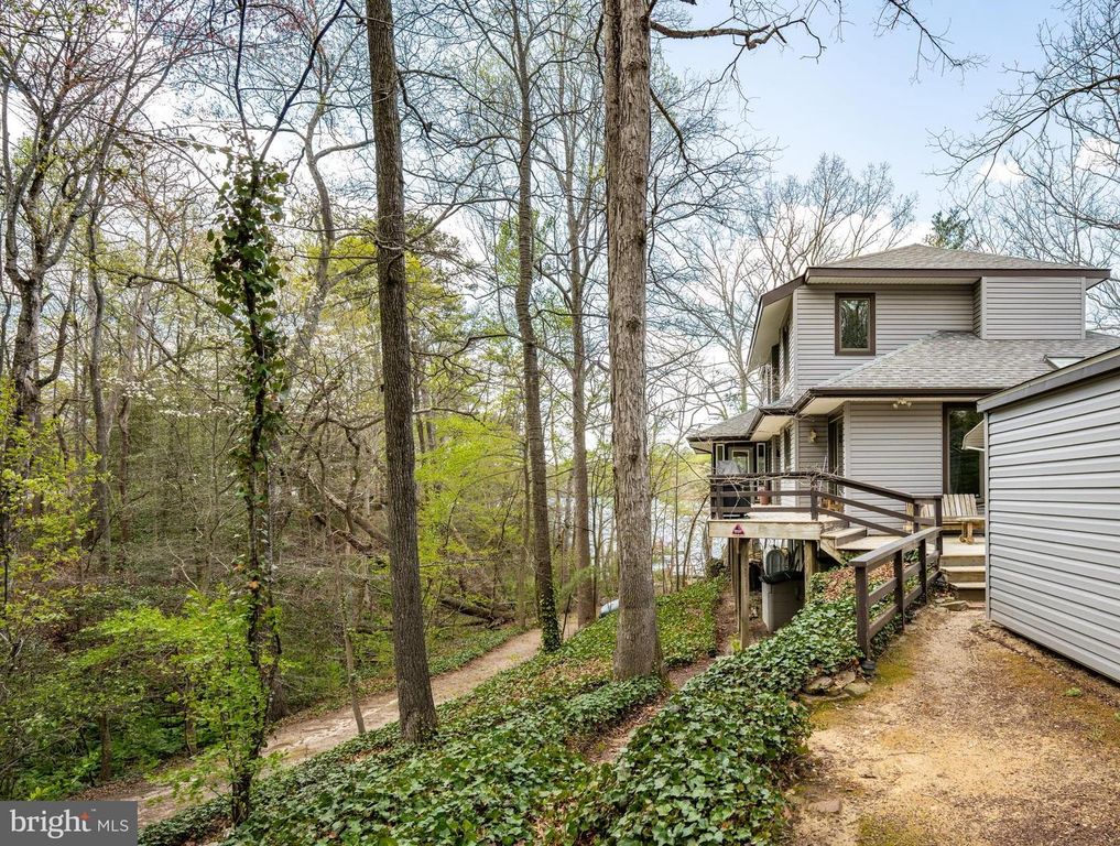 Image 30 of property listing at 25305 SANDY POINT RD, Greensboro, MD 21639