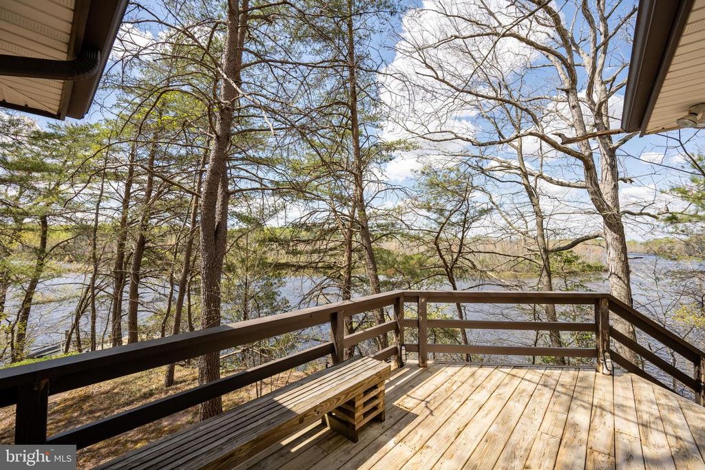 Image 46 of property listing at 25305 SANDY POINT RD, Greensboro, MD 21639