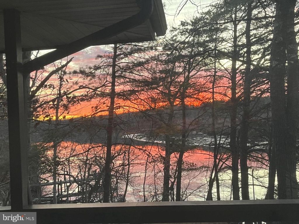 Image 5 of property listing at 25305 SANDY POINT RD, Greensboro, MD 21639