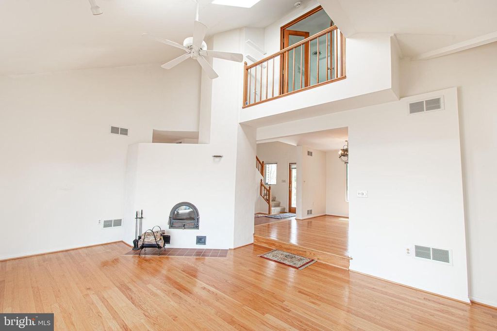 Image 53 of property listing at 25305 SANDY POINT RD, Greensboro, MD 21639