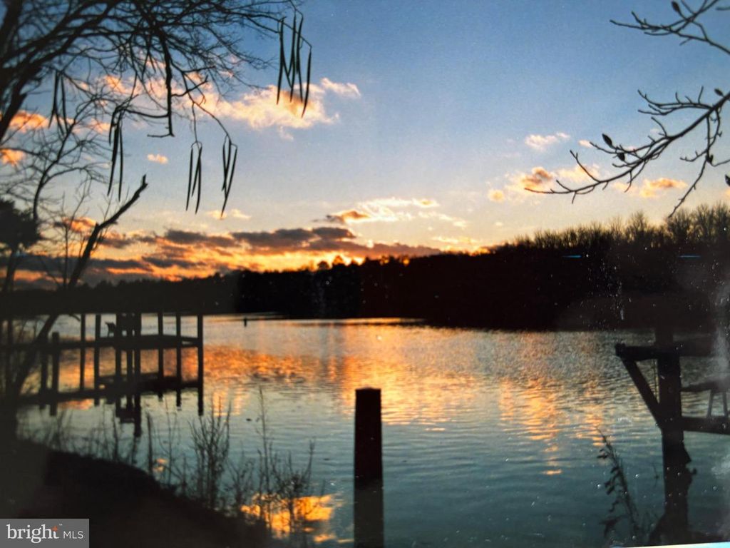 Image 6 of property listing at 25305 SANDY POINT RD, Greensboro, MD 21639