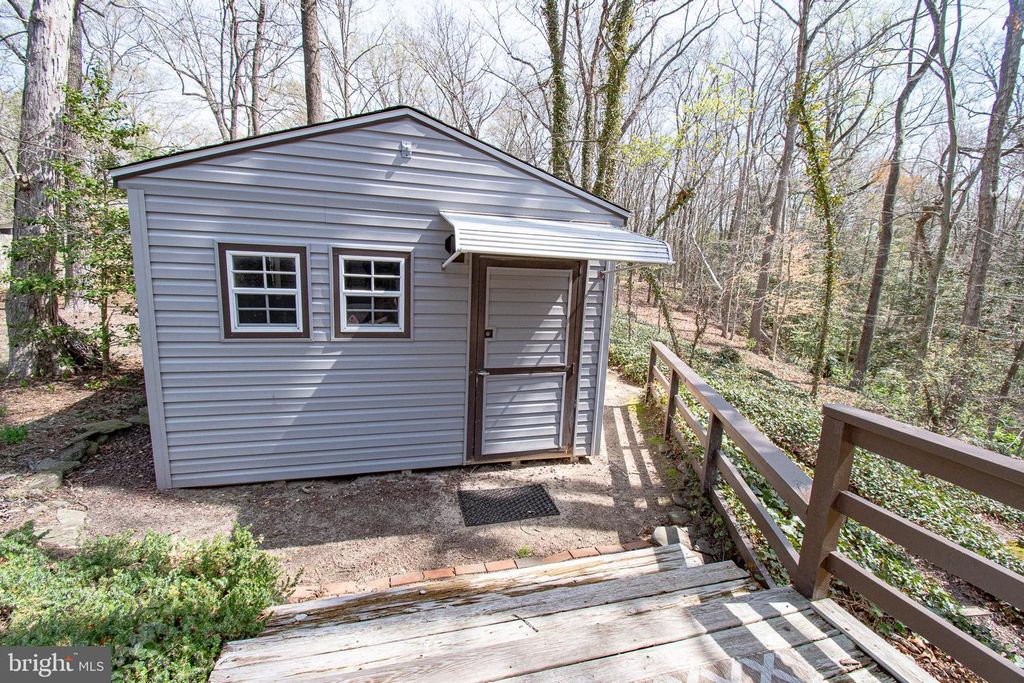 Image 73 of property listing at 25305 SANDY POINT RD, Greensboro, MD 21639