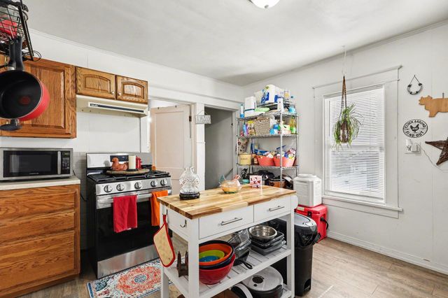 889 Fleming Avenue, Muskegon City, MI 49442