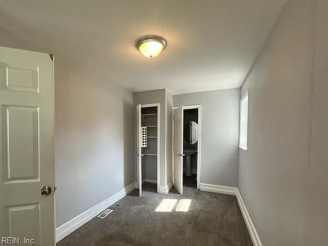 522 W 27th ST, Norfolk, VA 23517