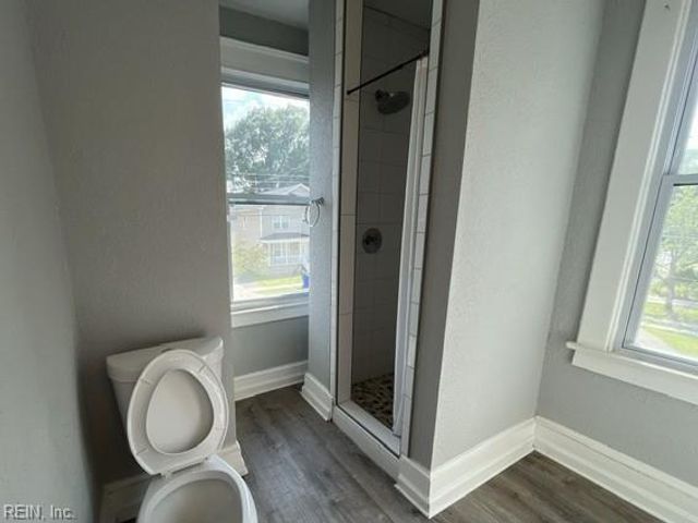 522 W 27th ST, Norfolk, VA 23517