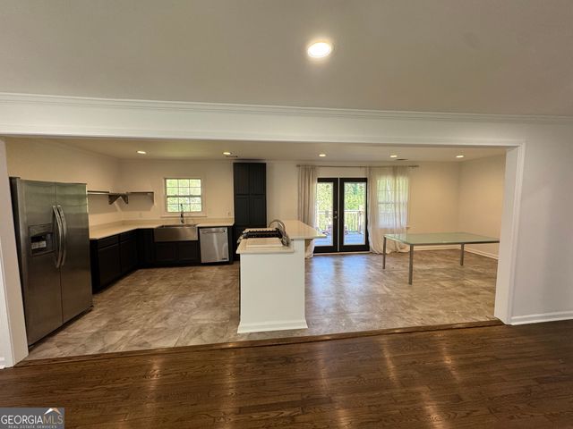 995 Fleetwood Circle SW, Atlanta, GA 30311