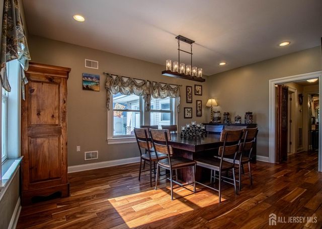 3 Matano Court, Monroe, NJ 08831