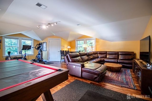 3 Matano Court, Monroe, NJ 08831