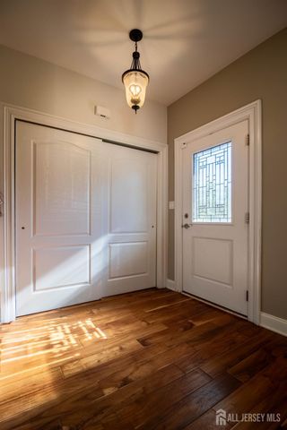 3 Matano Court, Monroe, NJ 08831