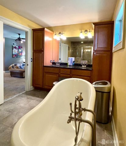 3 Matano Court, Monroe, NJ 08831