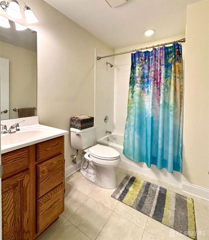 3 Matano Court, Monroe, NJ 08831