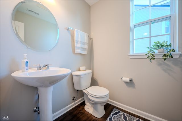 8433 Hidden Meadow Pass, Mccordsville, IN 46055