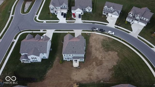 8433 Hidden Meadow Pass, Mccordsville, IN 46055