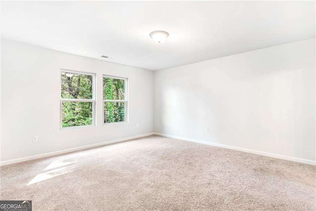 202 Duck Walk Way, Hogansville, GA 30230