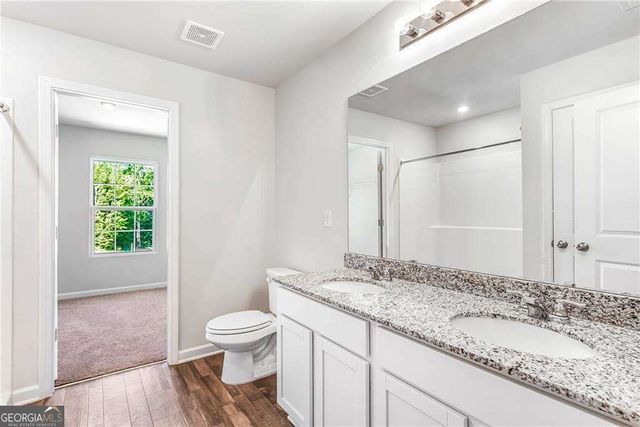 202 Duck Walk Way, Hogansville, GA 30230