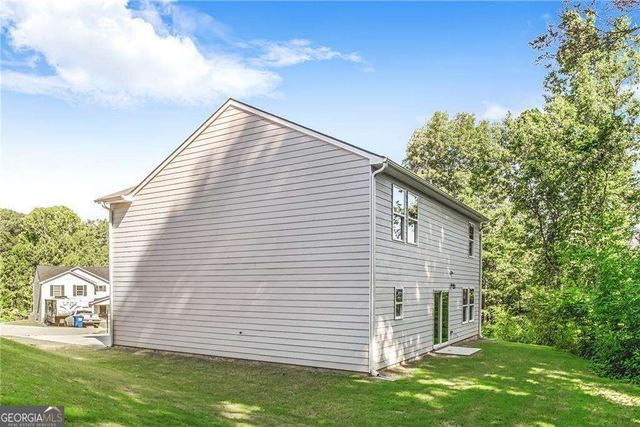 202 Duck Walk Way, Hogansville, GA 30230
