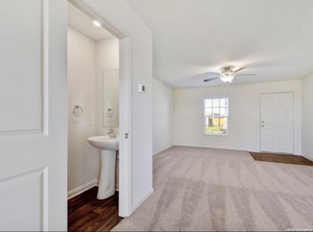 7273 Jebson Pass, San Antonio, TX 78252