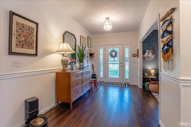 8201 Whitetail Trail, Evansville, IN 47711