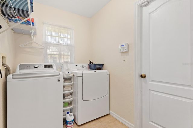 176 MARINER LANE, Rotonda West, FL 33947